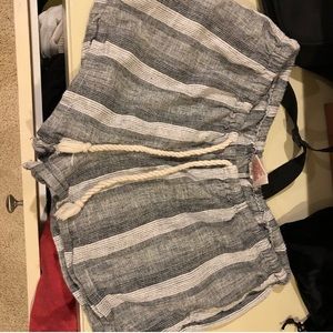 Striped boho shorts with robe drawstring-medium